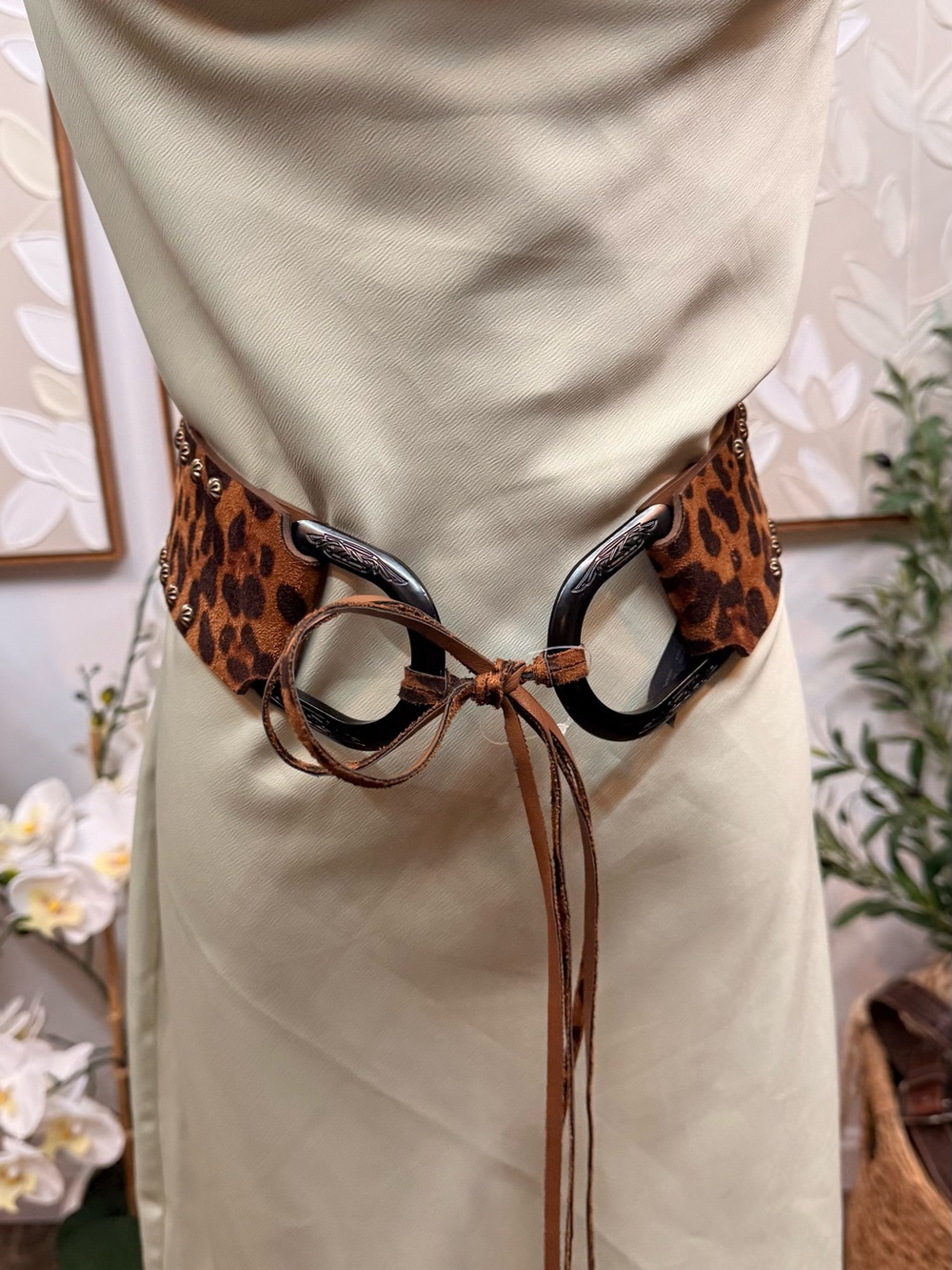 Urban Outfitters Leopard Tie-Front Wide Waist Belt - Brown & Black